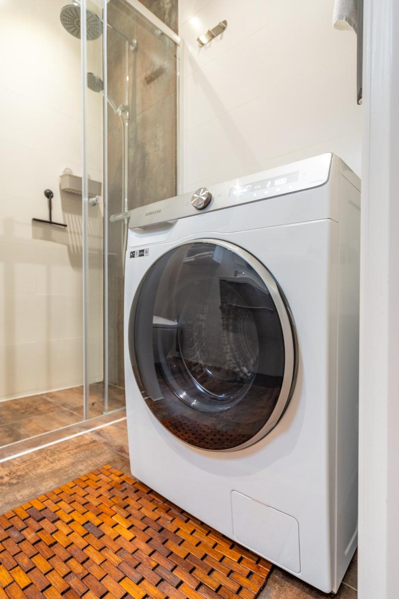 Stylish Studio In The Heart Of Breda City Center Экстерьер фото